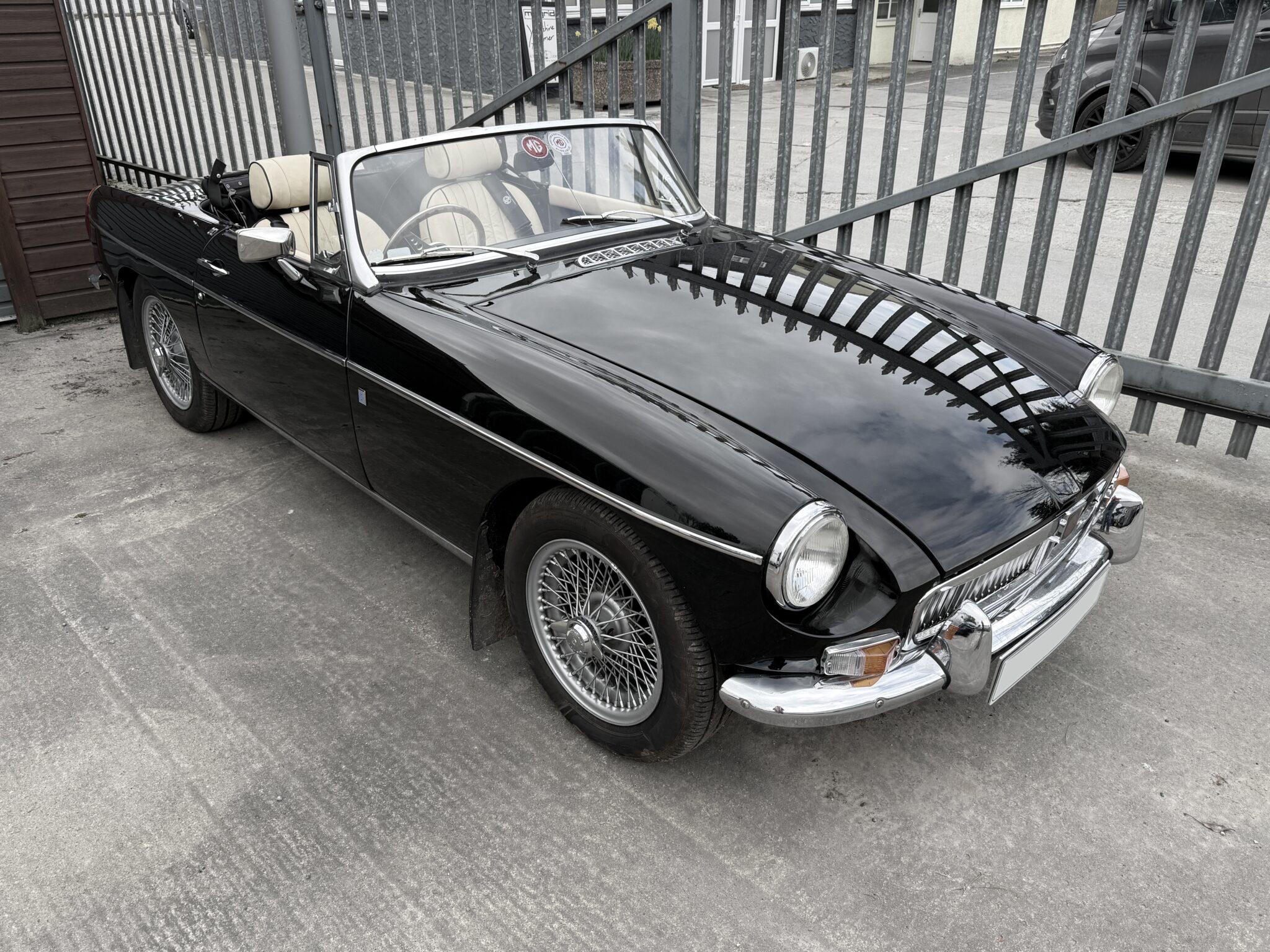 Showroom - Yorkshire Classic & Sports Cars